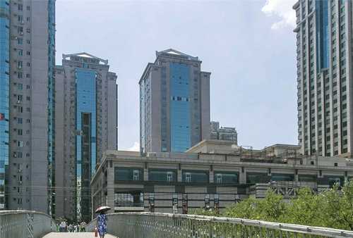 上海IDC机房上海服务器托管操作